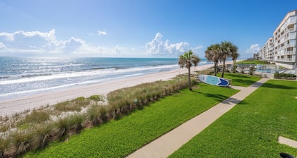 Oceanfront 2BR Condo On the Beach with Onsite Management, 207