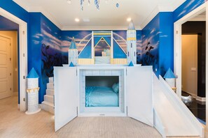 8 bedrooms, iron/ironing board, travel cot, WiFi