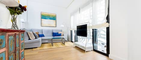 TV