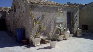Dettaglio esterni
