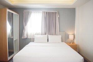 Standard Double Room | Desk, free WiFi, bed sheets - Wesah Home Place (Khon Kaen)