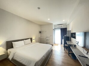 Chambre Double Standard, 1 très grand lit | Équipements de la chambre