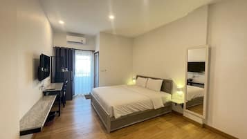 Standard Double Room, 1 King Bed | Room amenity
