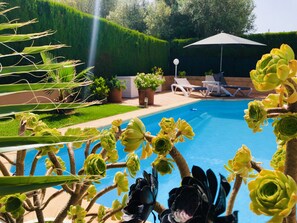 Outdoor pool - Top maintained and fully equipped holiday home with pool near the beach (Cala Anguila - Cala Mendia)