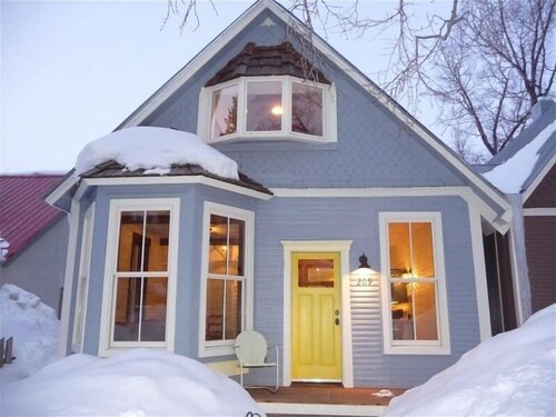 Stay in the Heart of Crested Butte's Historic District
