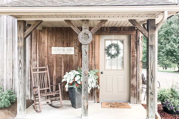 Private Entrance
