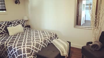 1 bedroom, iron/ironing board, free WiFi, bed sheets