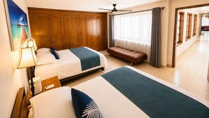 5 多间卧室、办公  桌、遮光窗帘、熨斗/熨衣板