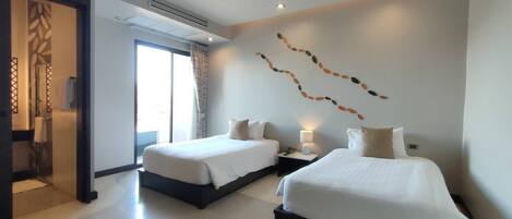 Twin Room | Premium bedding, free minibar, blackout drapes, iron/ironing board