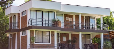 Overnatningsstedets facade