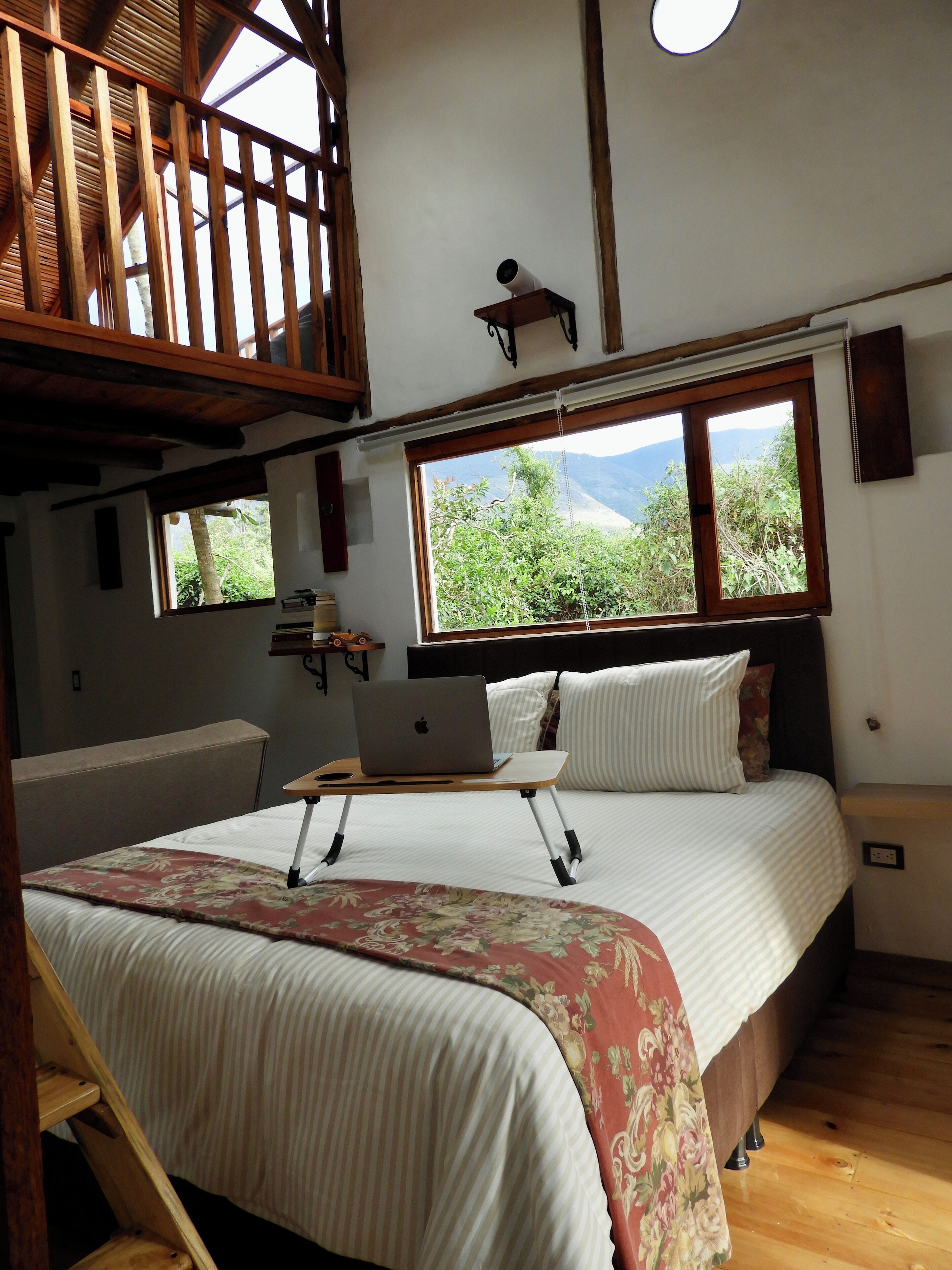 Cabin | 1 bedroom, iron/ironing board, free WiFi, bed sheets