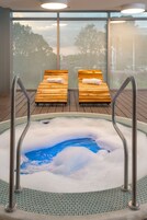 Bañera de hidromasaje interior