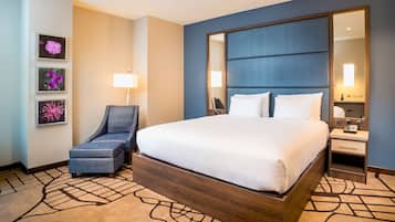 Premium bedding, in-room safe, desk, blackout curtains