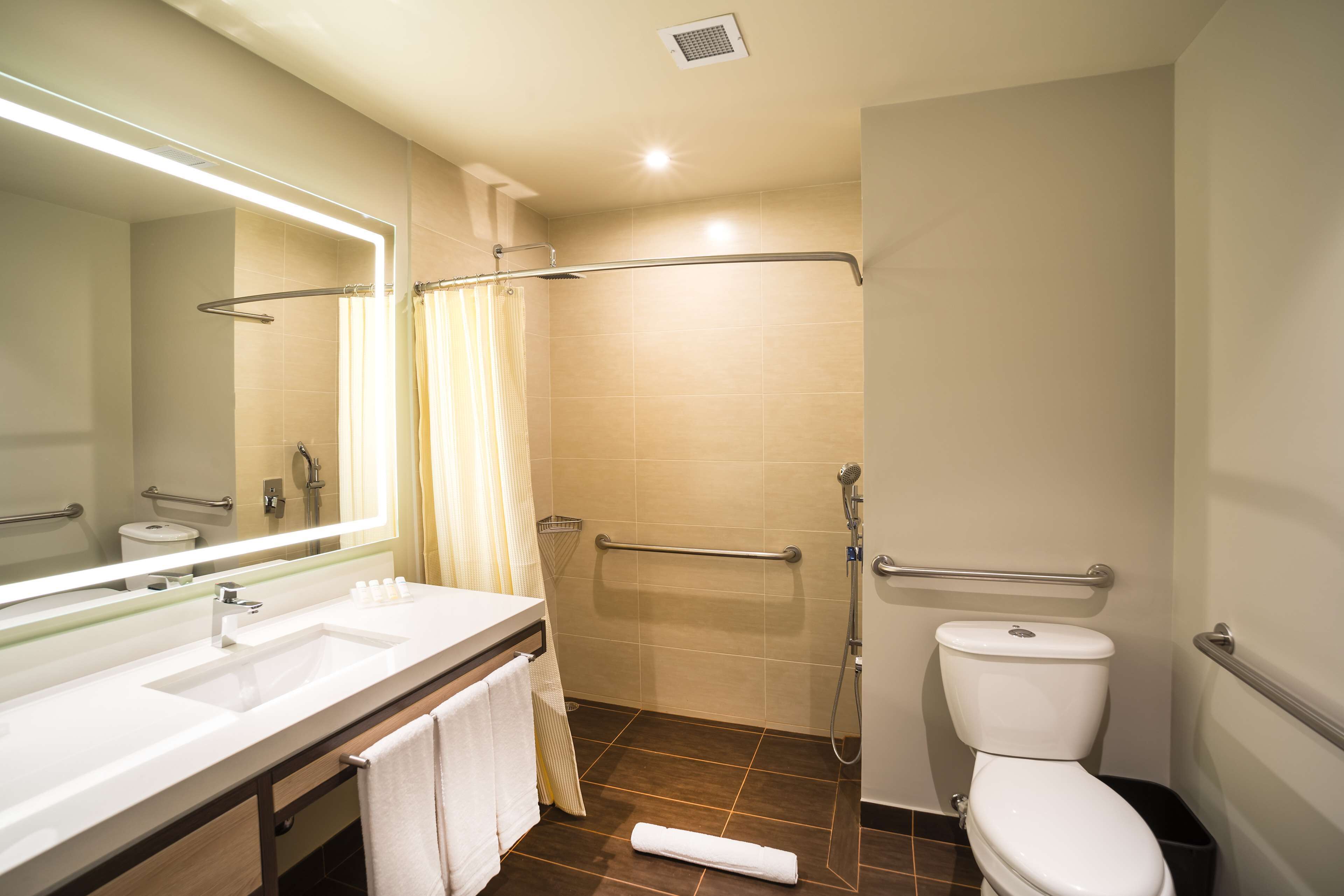 Bathroom shower