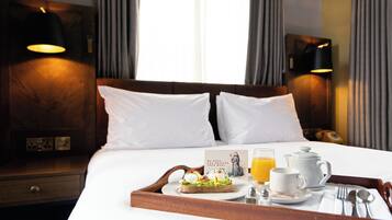 Standard Room | Free minibar items, in-room safe, individually decorated