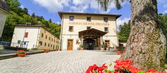 阿貝託內皮拉米迪飯店