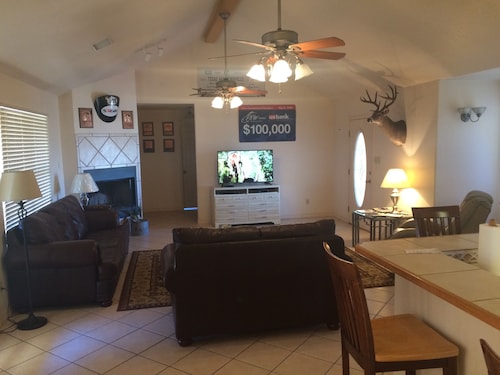 Amistad Lake House Del Rio Tx