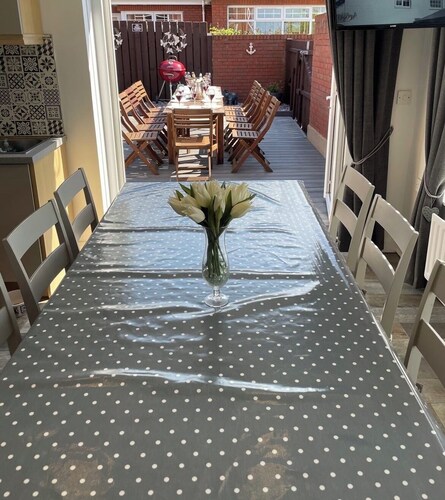 Luxus-Ferienhäuser in Portrush - The Grange (für 12 bis 8 Personen) Hunde