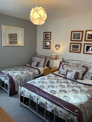 6 Schlafzimmer, Bügeleisen/Bügelbrett, WLAN, Bettwäsche