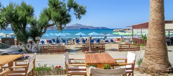 Alkyoni - Apokoron Villa with Large Private Pool and Great Views