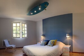 4 chambres, fer et planche Ă repasser, Wi-Fi, literie fournie