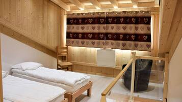 2 bedrooms, desk, iron/ironing board, travel crib