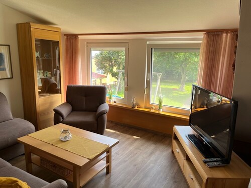 Vacation apartment for 4 people (+ two babies / toddlers) with very large garden