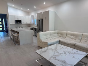 Smart-TV, DVD-Player