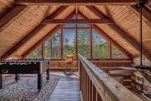 غرفة الألعاب