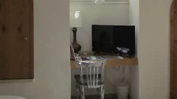 Studiosuite, Terrasse | Individuell dekoriert, individuell eingerichtet, Bügeleisen/Bügelbrett