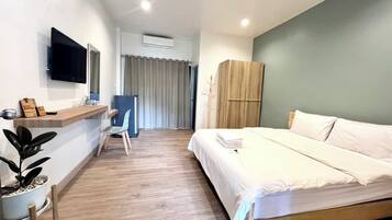 Standard Room | Free WiFi, bed sheets