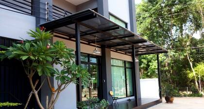 House 945