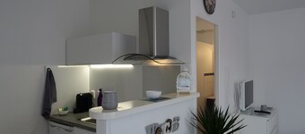 Cosy and quiet new studio with TERRACE between Bordeaux and the ocean