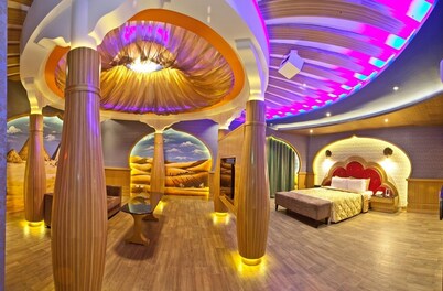 薇風精品旅館 - 楠梓館