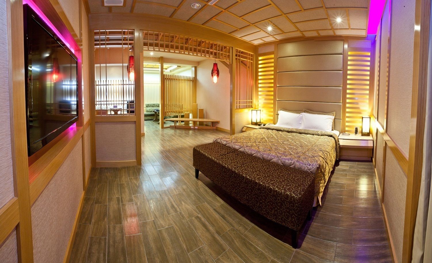 luxury double room | minibar, desk, blackout curtains, free wifi