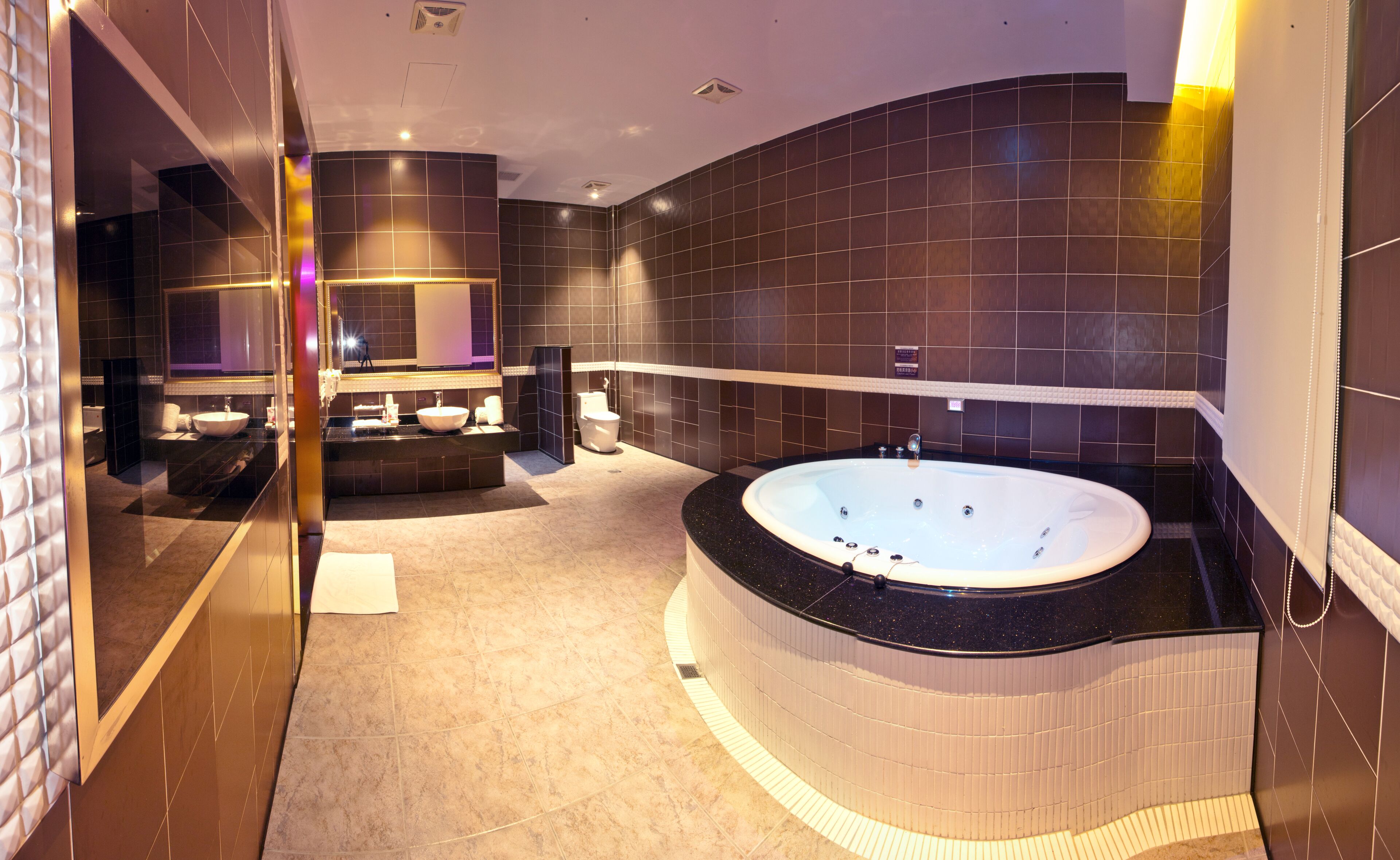 deluxe double room | bathroom | separate bathtub and shower, hair dryer, slippers, towels