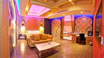 Deluxe Double Room | Minibar, desk, blackout drapes, free WiFi