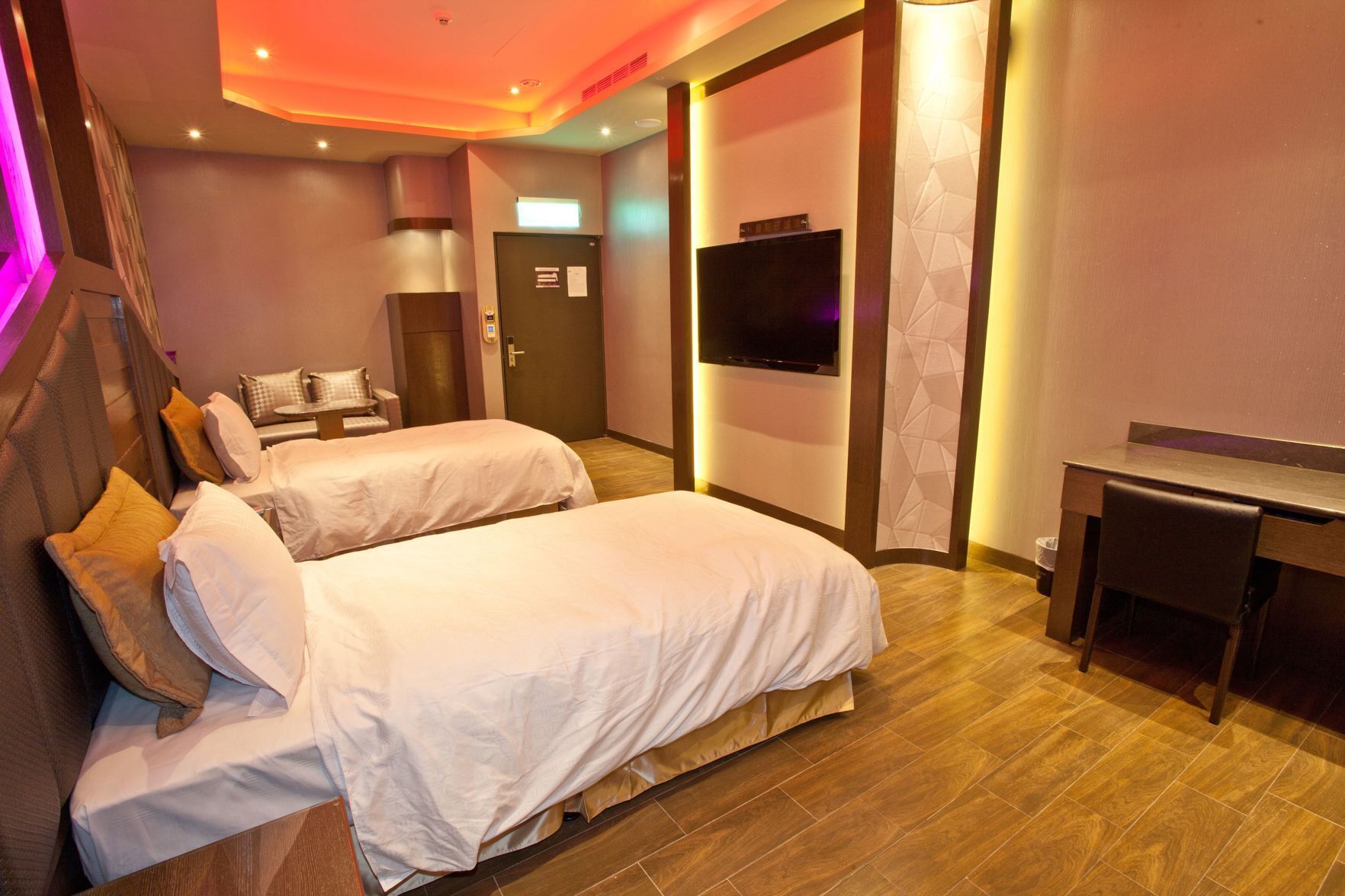 Minibar, desk, blackout curtains, free WiFi