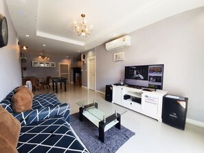 Villa, 4 Schlafzimmer, eigener Pool | Wohnbereich