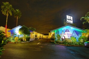 Front of property - evening/night - Wen Sha Bao (Tainan)