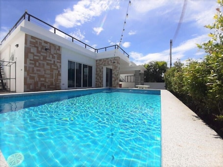 Outdoor pool. Baan Rolita Pool Villa Hua Hin