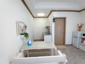 Changpo (#101) - Base 2 pax, surcharge 20,000 KRW per extra pax applied