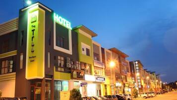 Front of property – evening/night