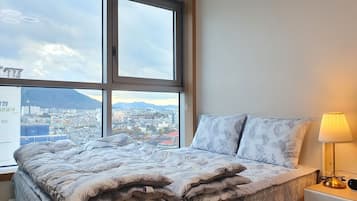 Duplex | 2 sovrum, sängtillbehör av högsta kvalitet och memory foam-madrasser