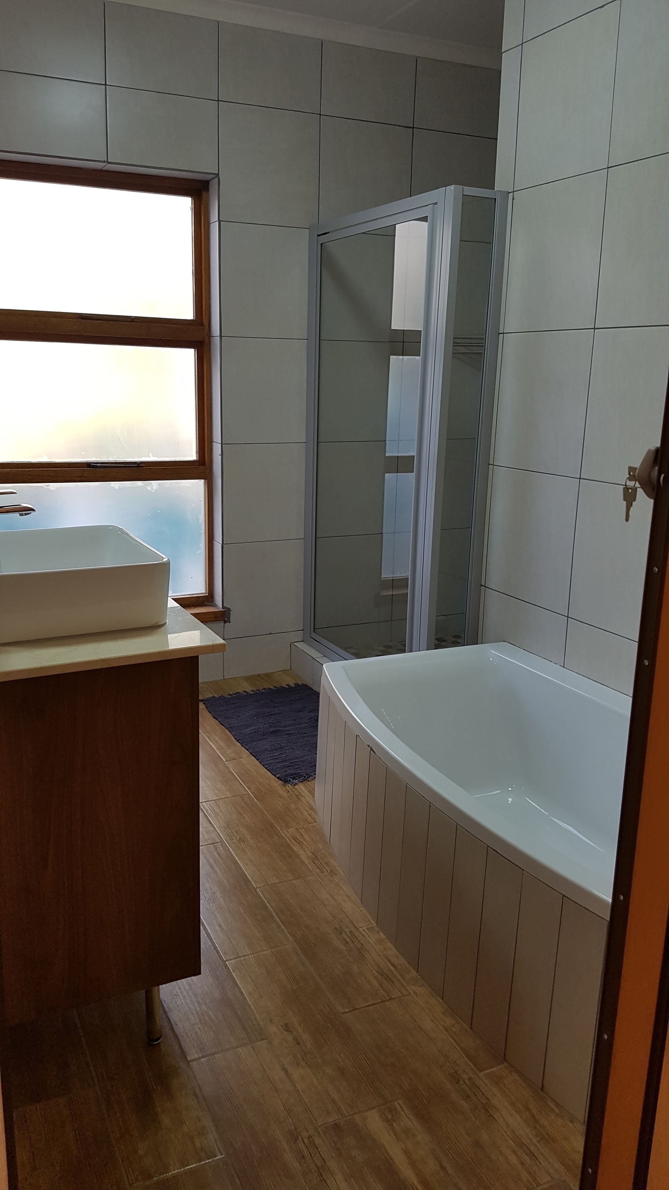 Romantic Room | Bathroom | Shower, hair dryer, towels