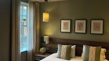 Classic Double or Twin Room, 1 Bedroom | Premium bedding, desk, iron/ironing board, free WiFi