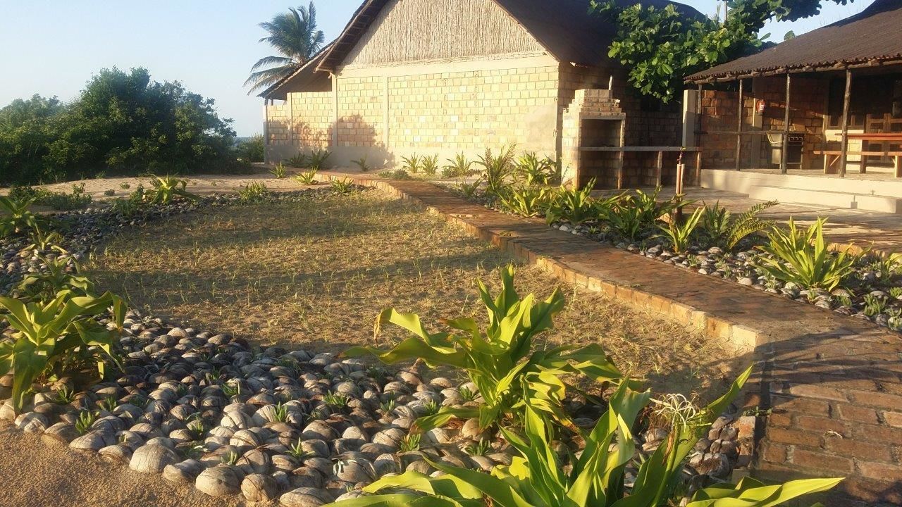 Makolo Bay & Dive Africa