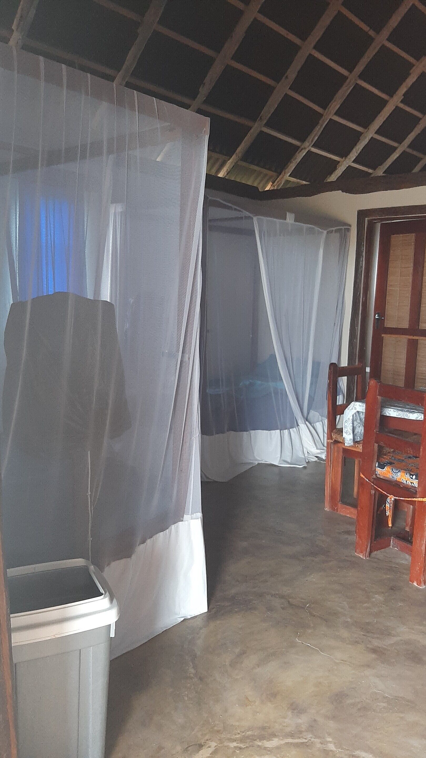 Makolo Bay & Dive Africa