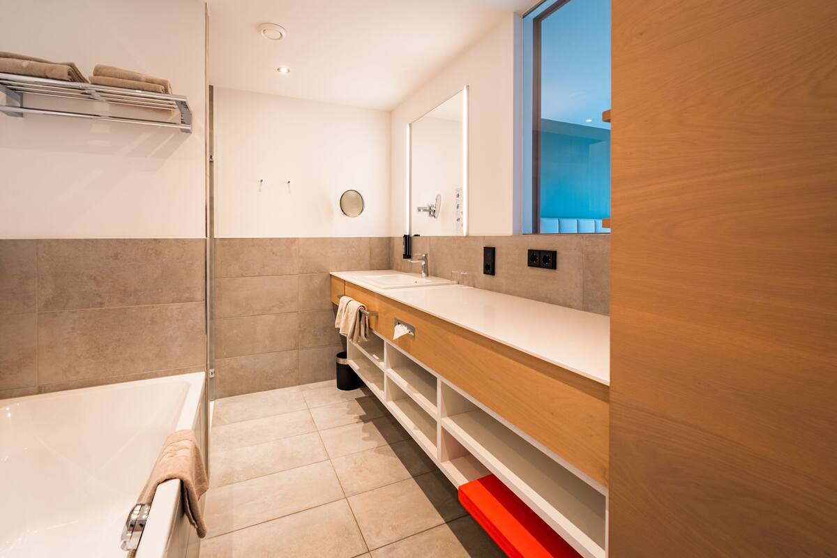 superior room | 1 bedroom, in-room safe, desk, blackout curtains