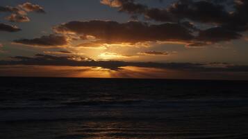 Private beach, white sand, beach towels, snorkelling